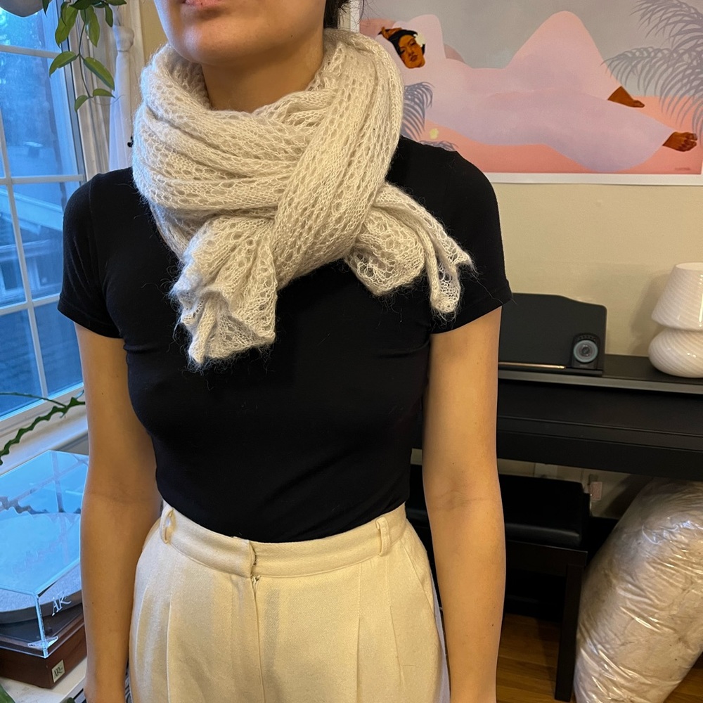 Ivory scarf